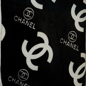 CHANEL Monochrome Logo Throw